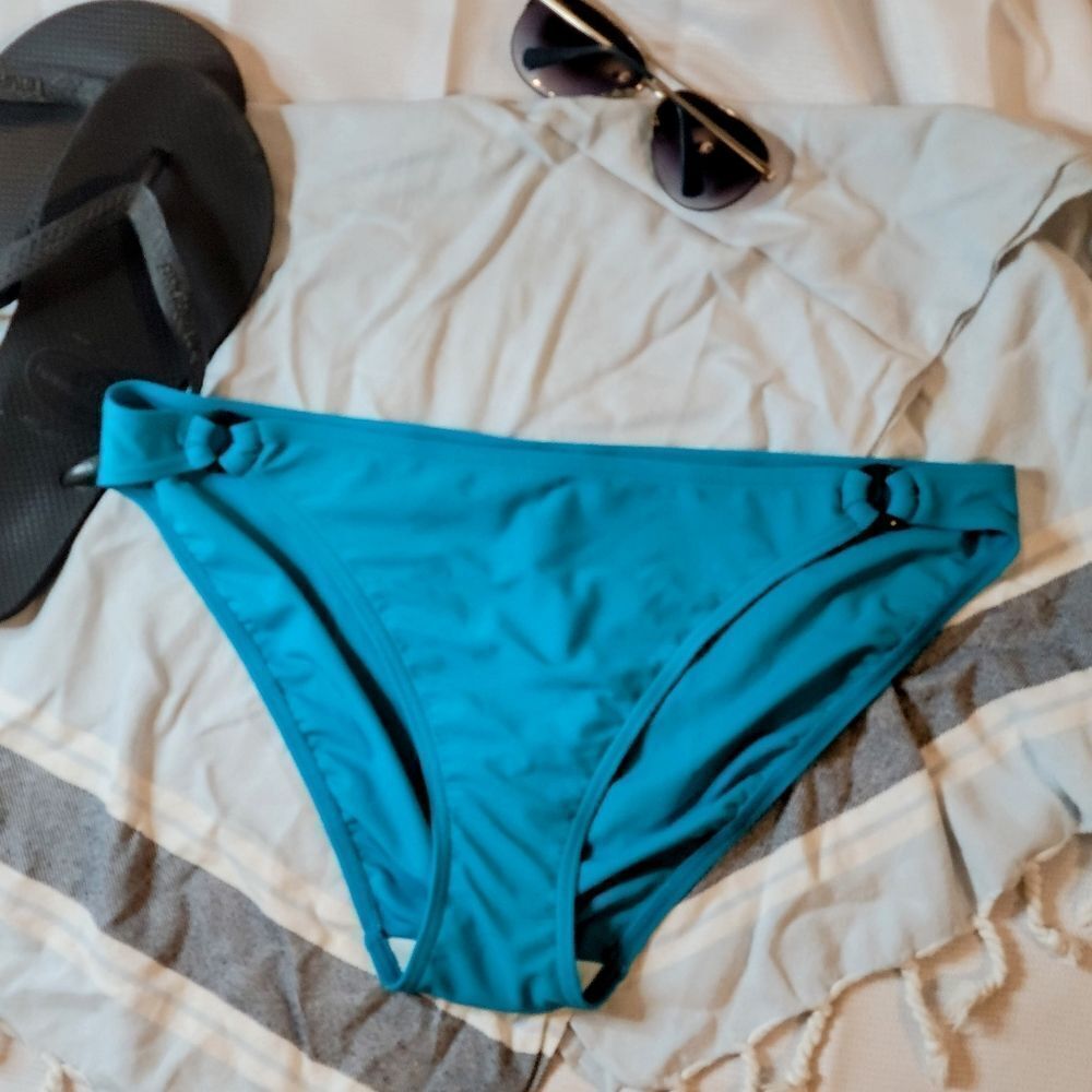 NWT Figleaves Bikini Bottom; 16